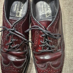 Bostonian Men's Dark Red Leather Oxfords